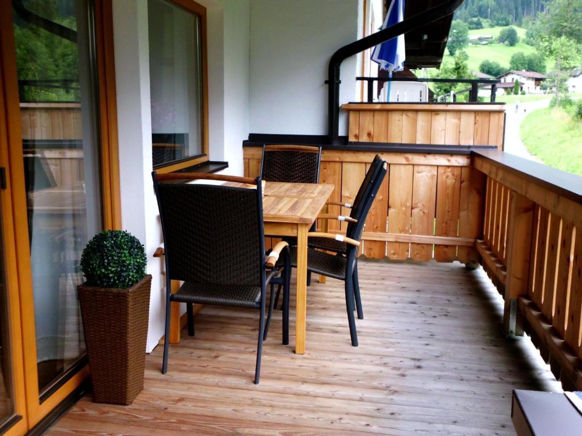 Boutique Apartment In Brixen With Mountain View Brixen im Thale Bagian luar foto