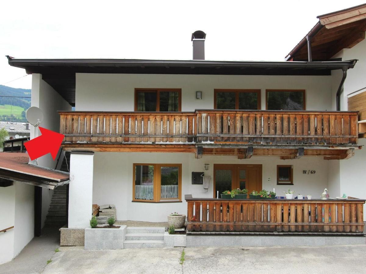 Boutique Apartment In Brixen With Mountain View Brixen im Thale Bagian luar foto