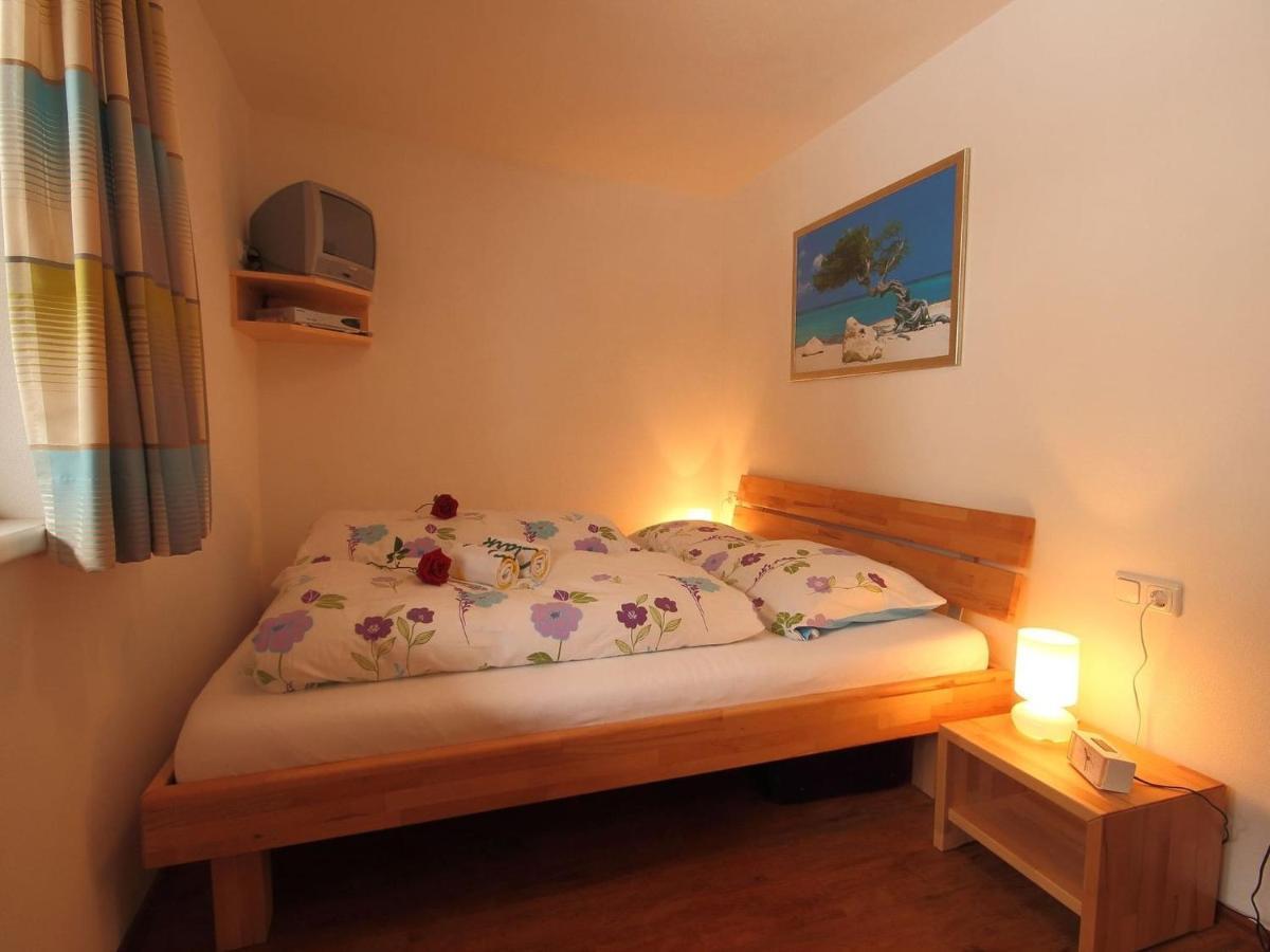 Boutique Apartment In Brixen With Mountain View Brixen im Thale Bagian luar foto