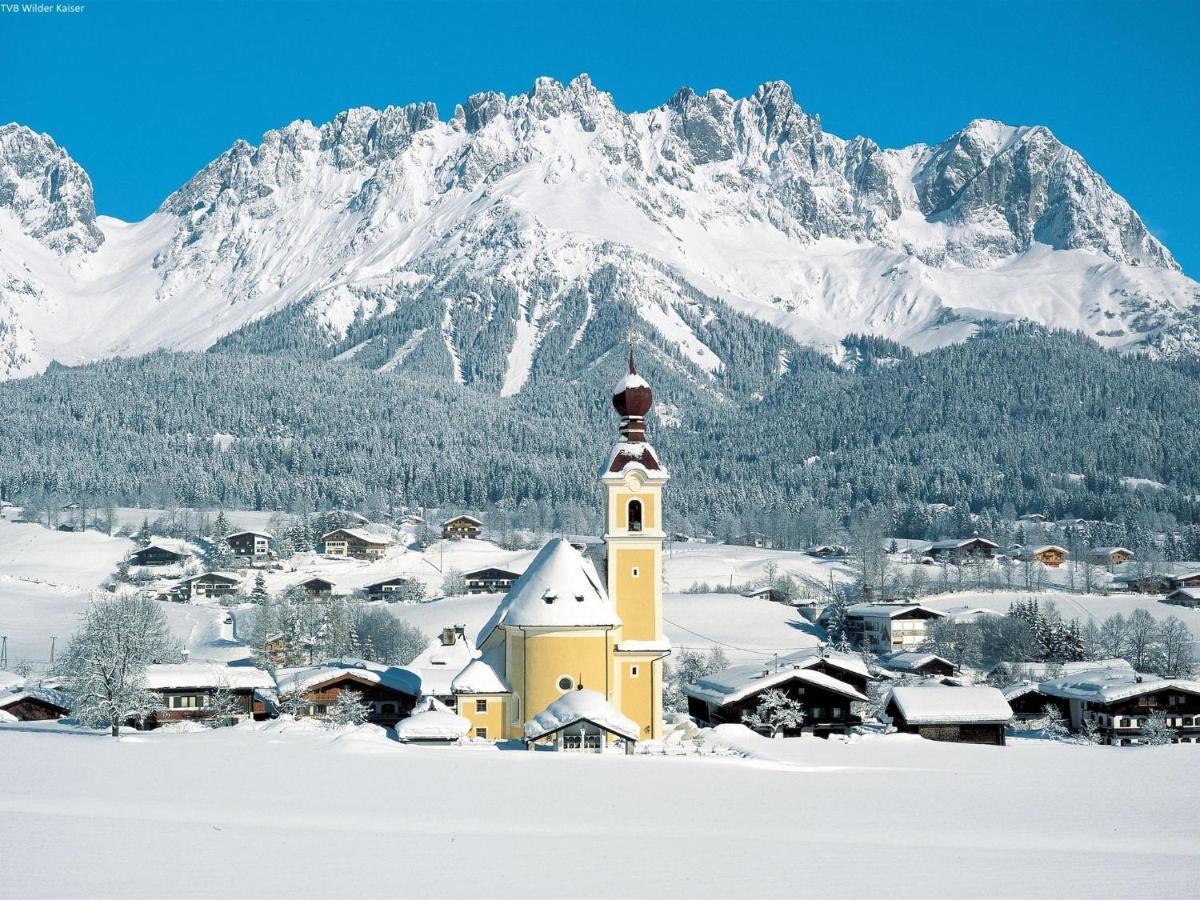Boutique Apartment In Brixen With Mountain View Brixen im Thale Bagian luar foto